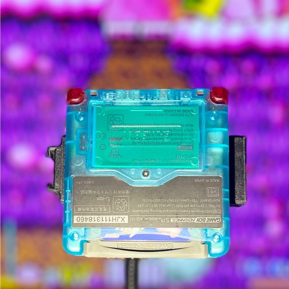 Gameboy SP, modded shell Kirby edition, Comes with the game and a charger - Picture 4 of 7